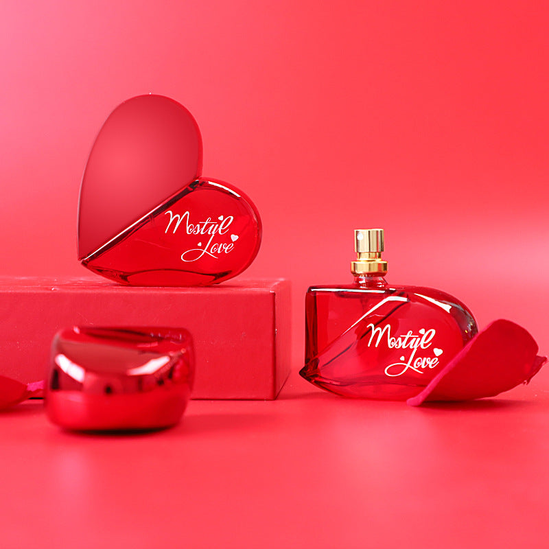 Fresh floral fruity perfume with lemon peony apple notes